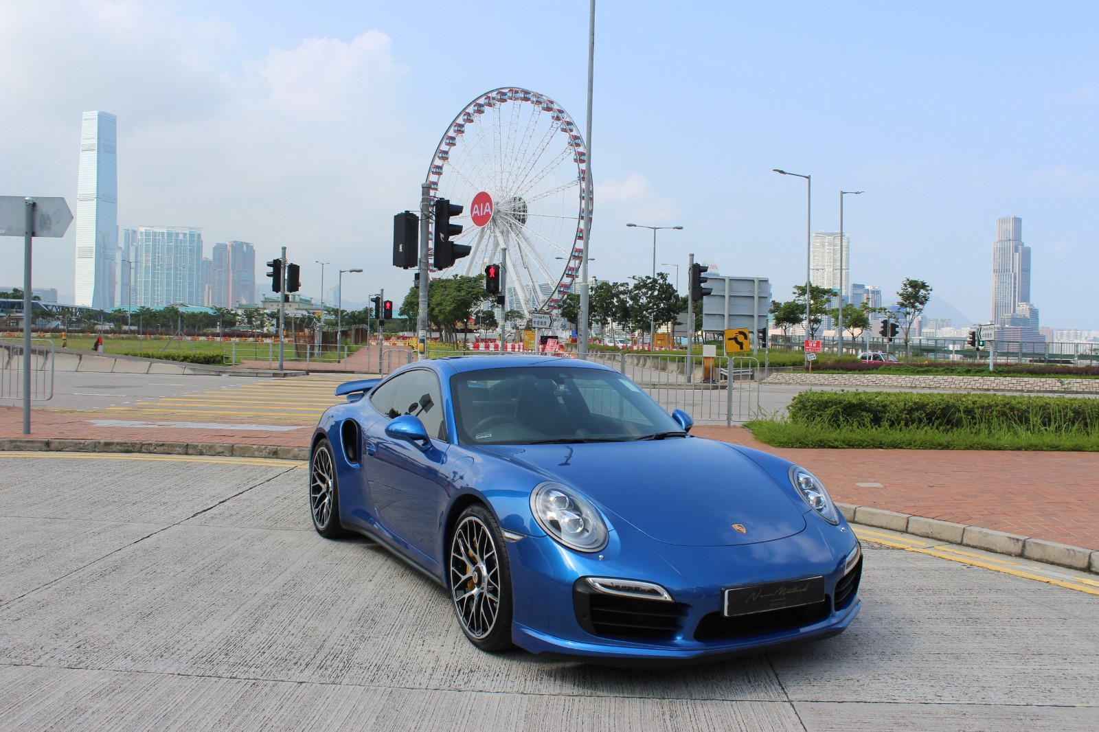 Porsche 911 Turbo S - Image 1