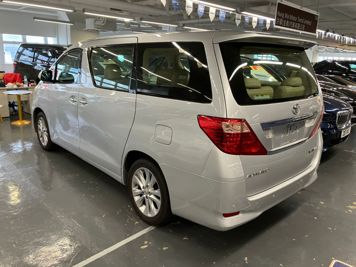 Alphard 3.5 - Image 2