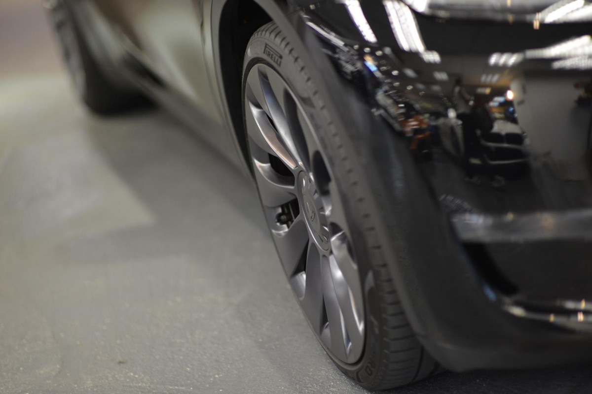 MODEL  Y  PERFORMANCE - Image 6