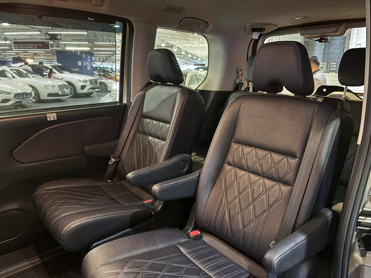 SERENA E-Power Highway Star VIP - Image 5