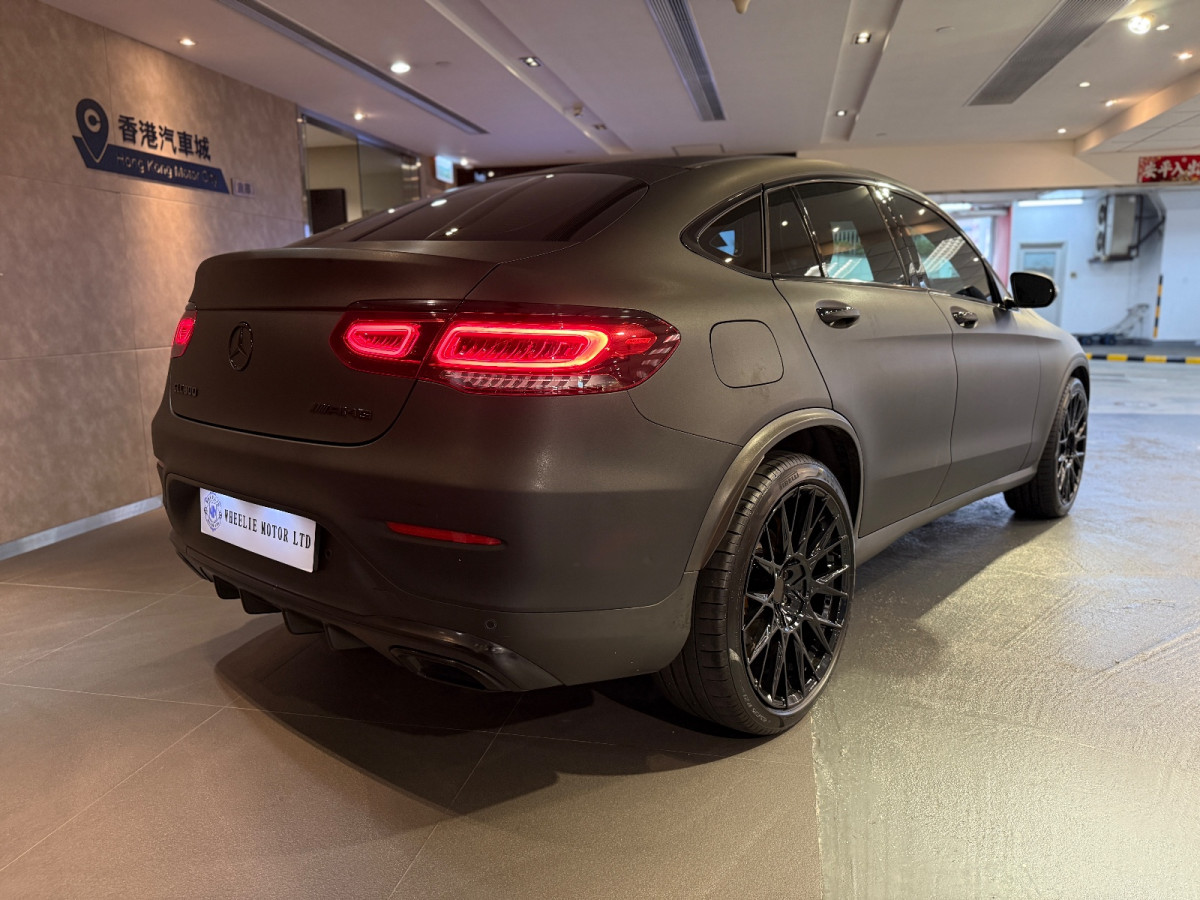 GLC300  COUPE AMG - Image 12