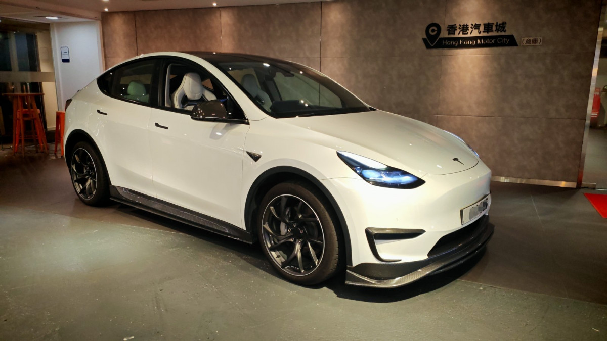 MODEL Y LONG RANGE 4WD - Image 1