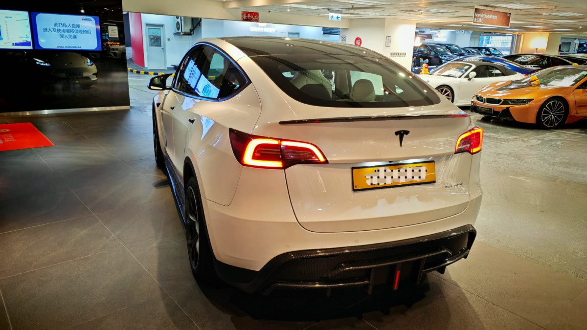 MODEL Y LONG RANGE 4WD - Image 4