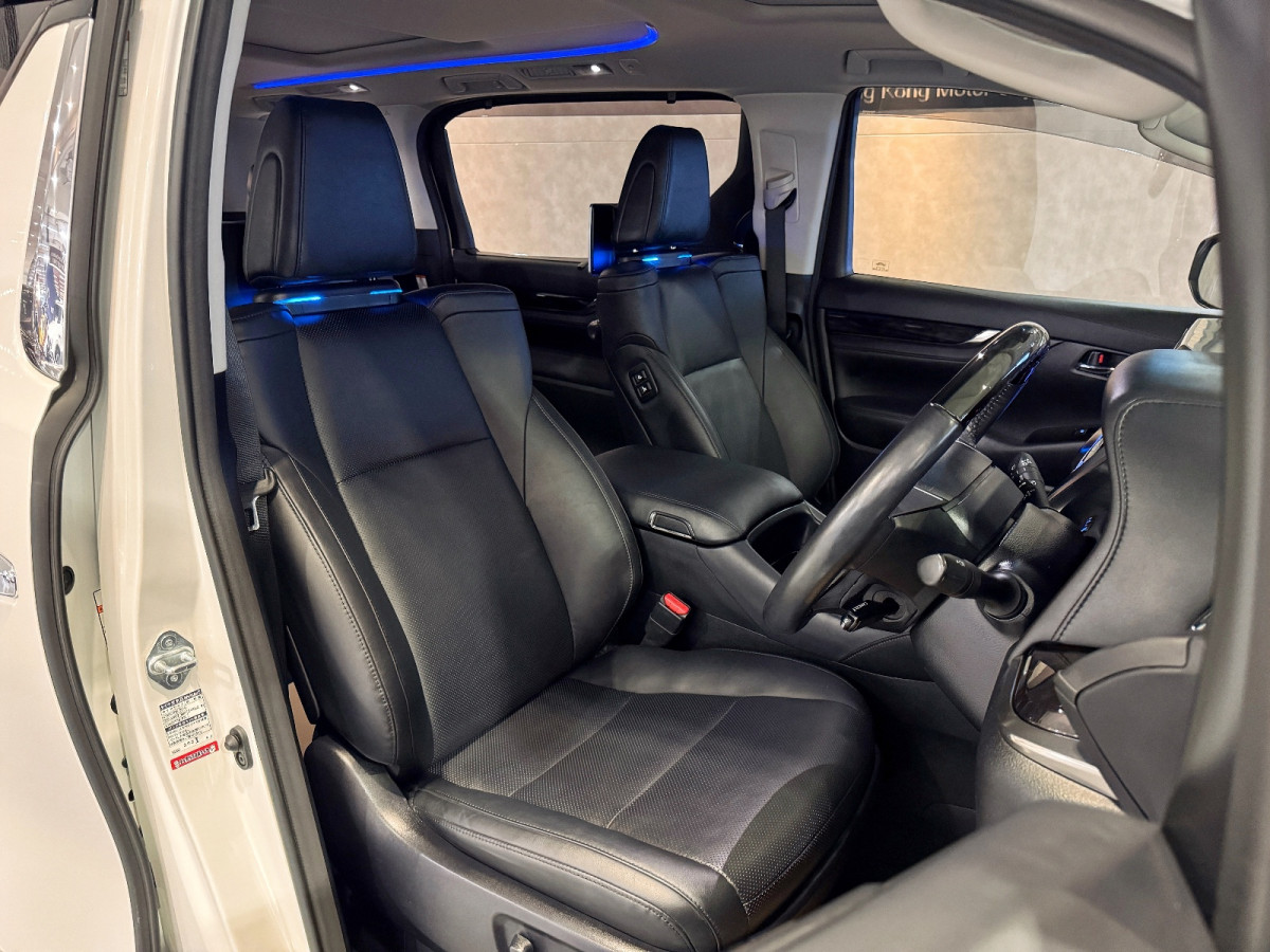 Vellfire 2.5 ZG Modellista - Image 4