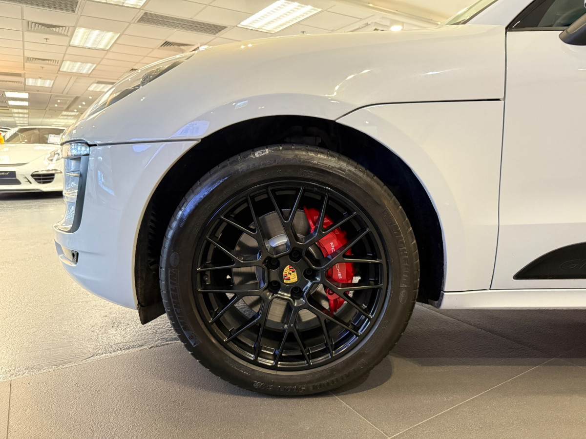 Macan Gts - Image 19
