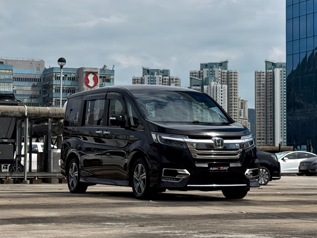 Stepwgn SPADA Hybrid EX Cool - Image 1