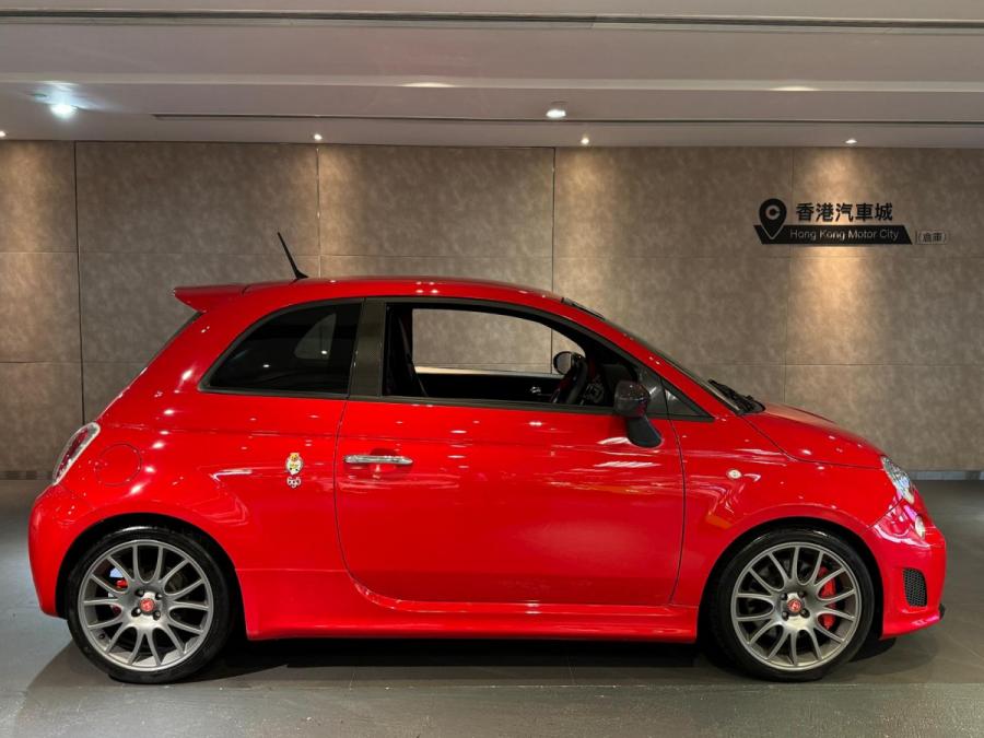 FERRARI ABARTH 695 TRIBUTO - Image 3