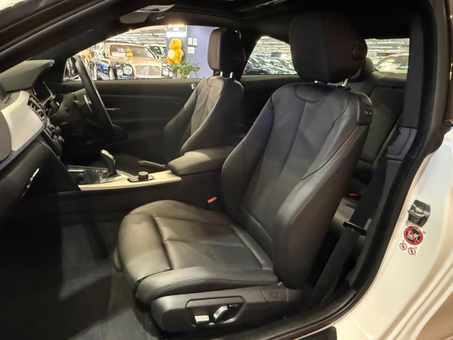 430iA Coupe M Sport - Image 8