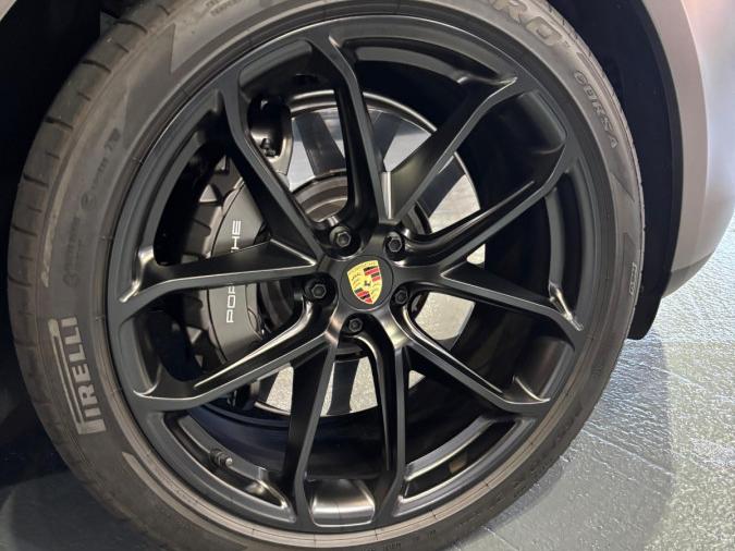 MACAN GTS - Image 10