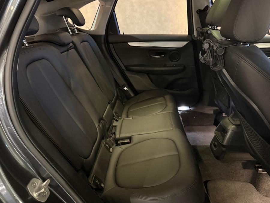 218i Grand tour - Image 5