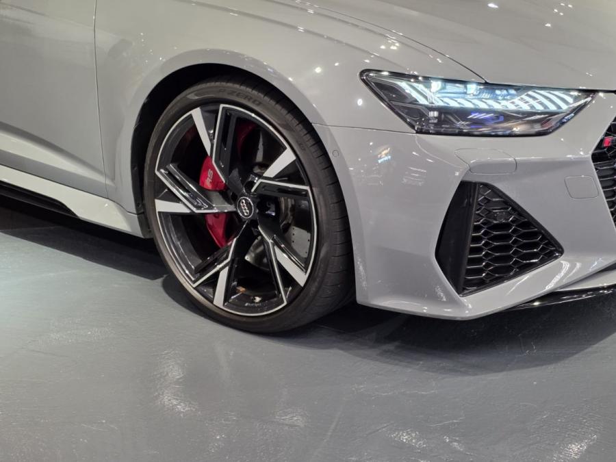 RS6 AVANT QUATTRO - Image 3
