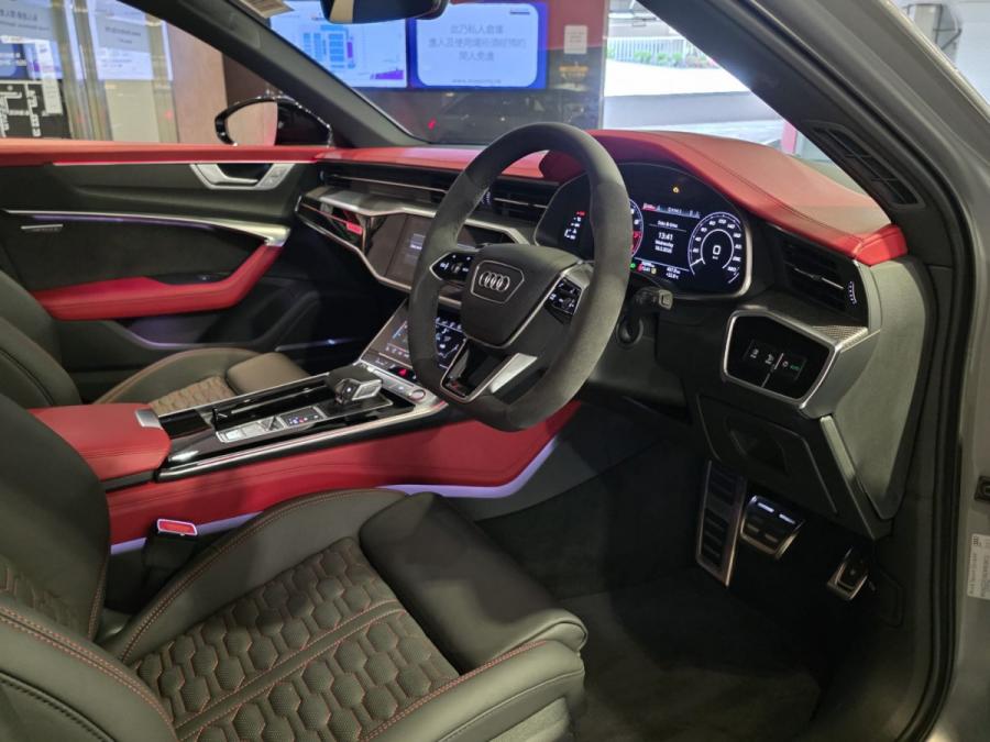 RS6 AVANT QUATTRO - Image 5