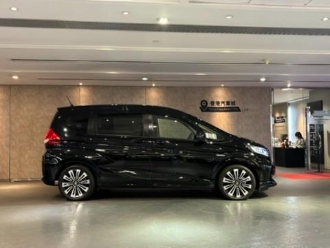 Freed Hybrid GB7 - Image 2