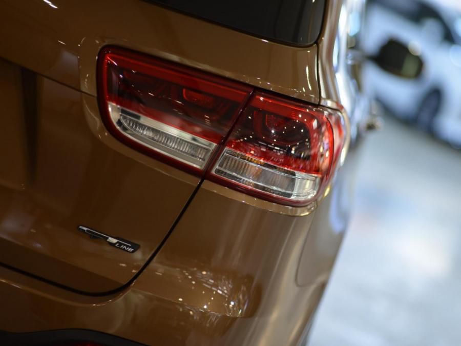 SORENTO 2.4 AWD GT - Image 13