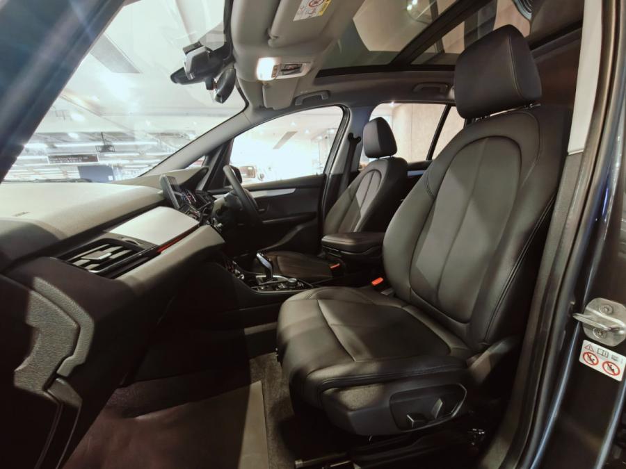 218i Grand Tourer - Image 9