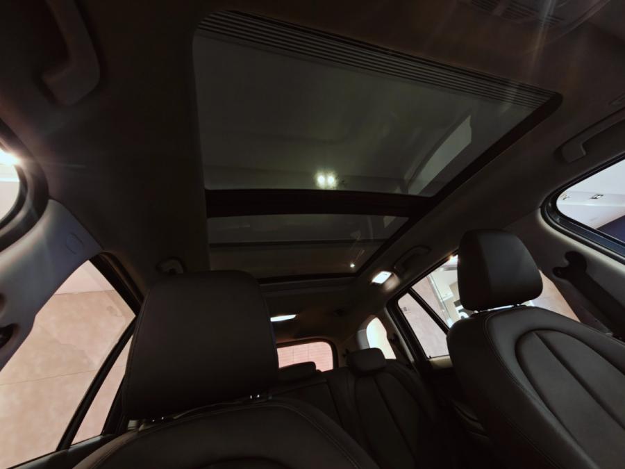 218i Grand Tourer - Image 5