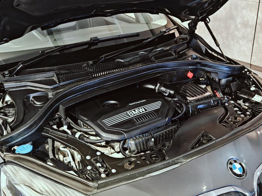 218i Grand Tourer - Image 4