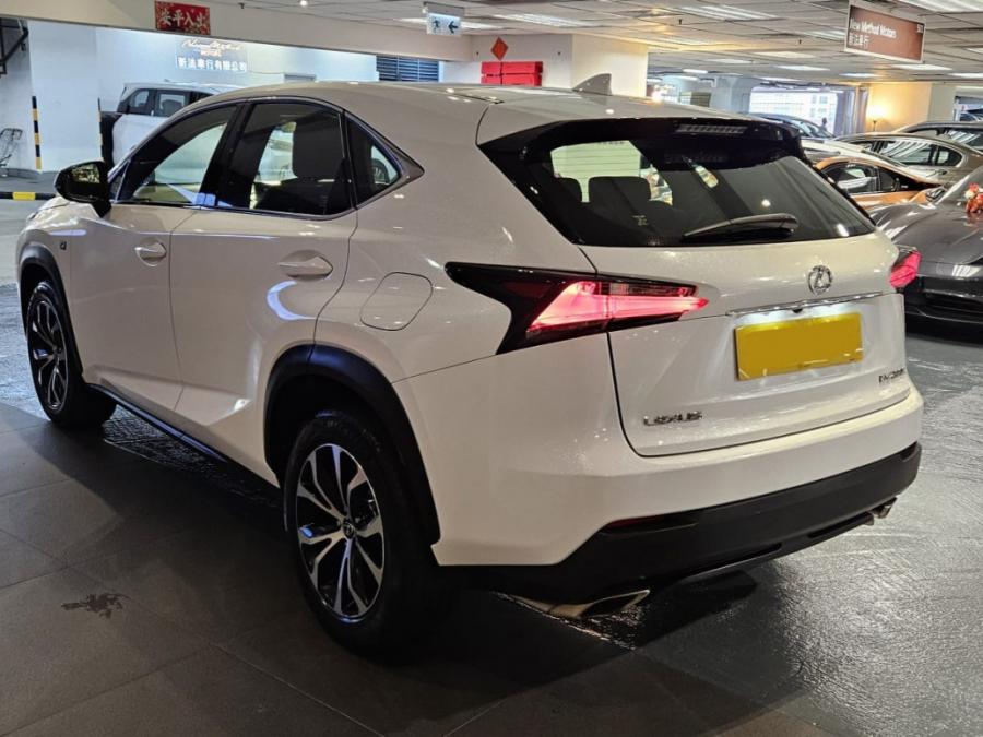 NX200T F SPORT - Image 3