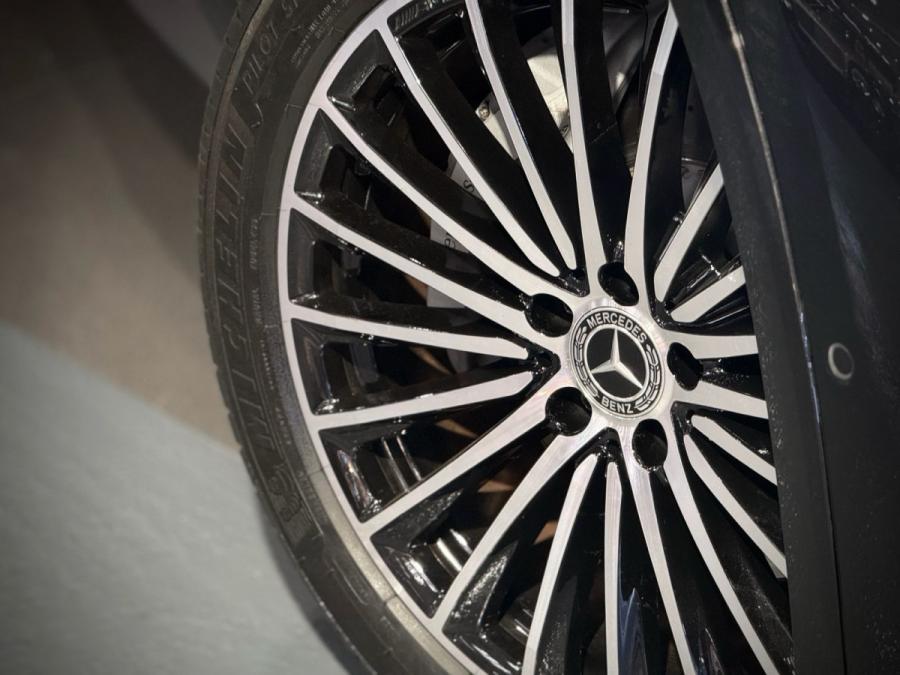 2022 GLC300 AMG 4MATIC - Image 5