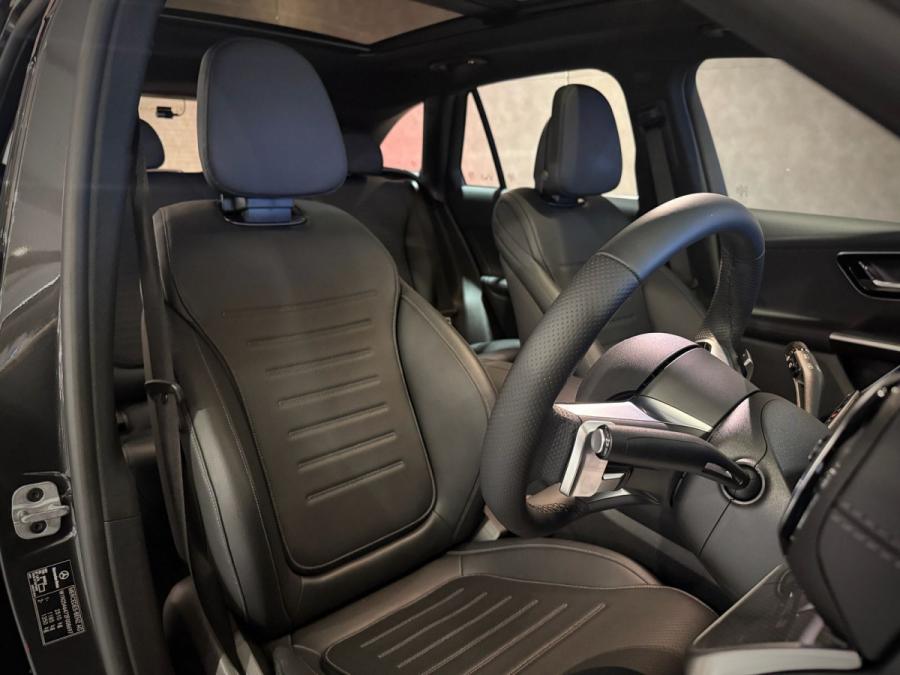 2022 GLC300 AMG 4MATIC - Image 9