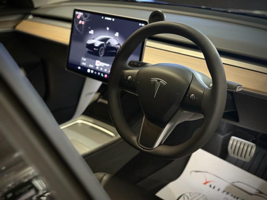 2023 Model 3 Performance - Image 7