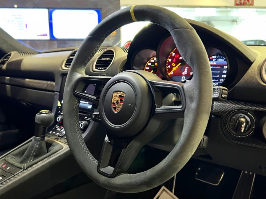 718 CAYMAN GT4RS - Image 6