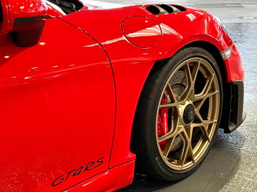 718 CAYMAN GT4RS - Image 4