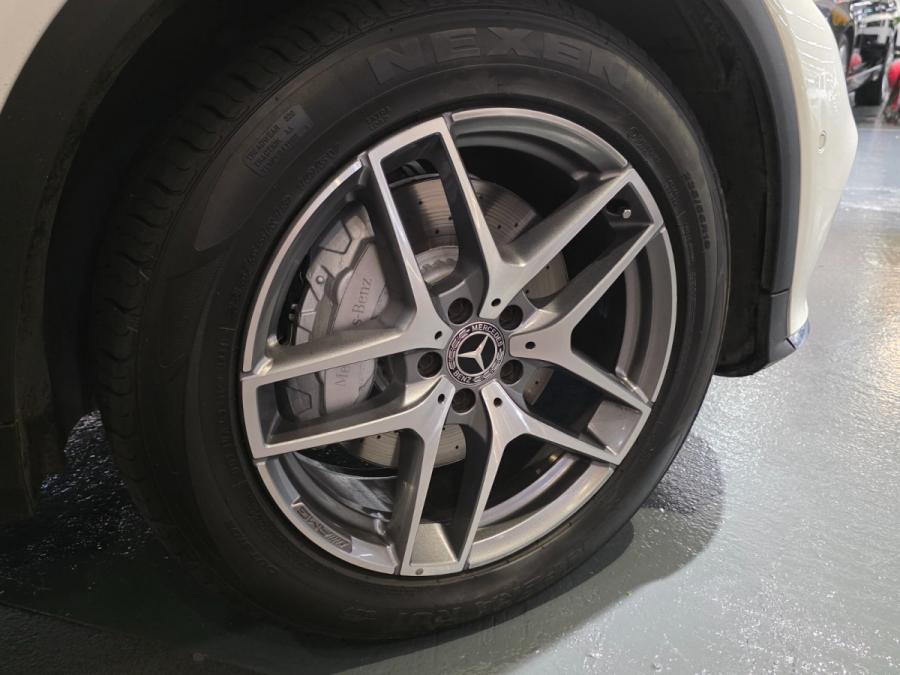 GLC250 AMG - Image 9