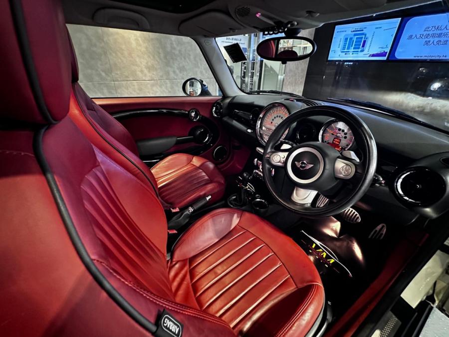 Cooper S Auto Exclusive Package - Image 6