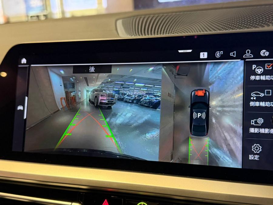 M340IA XDRIVE SALOON - Image 9