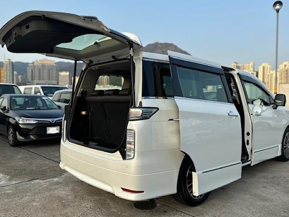 行貨 ELGRAND 2.5 Highway Star豪華版 - Image 3