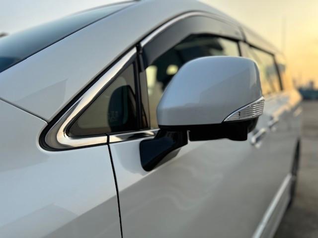 行貨 ELGRAND 2.5 Highway Star豪華版 - Image 13