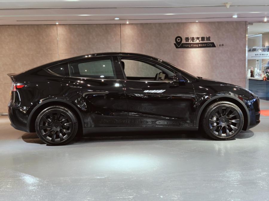 Model Y Long Range Dual Motor All Wheel Drive - Image 3