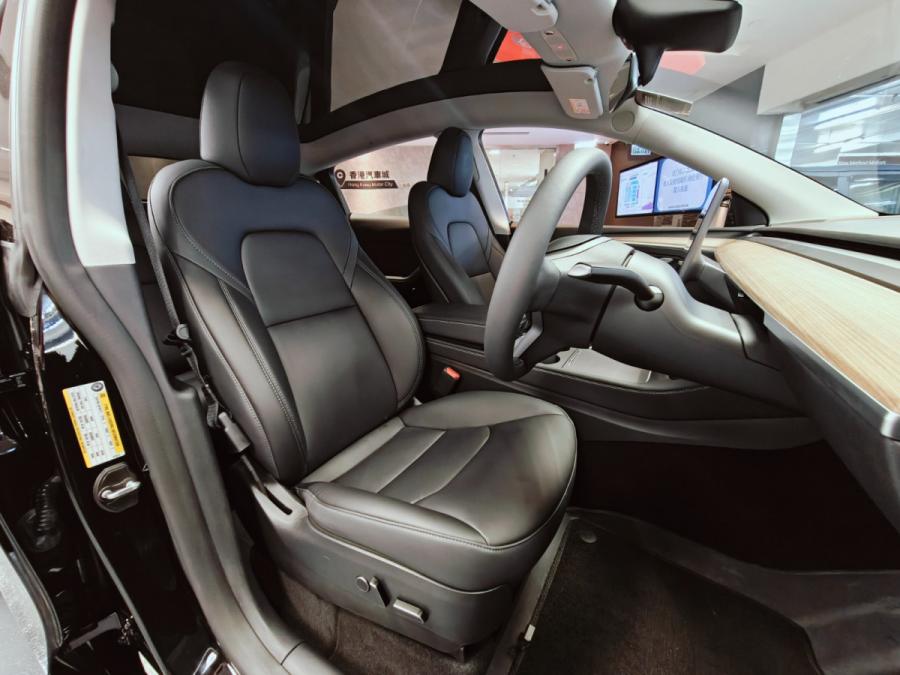 Model Y Long Range Dual Motor All Wheel Drive - Image 17