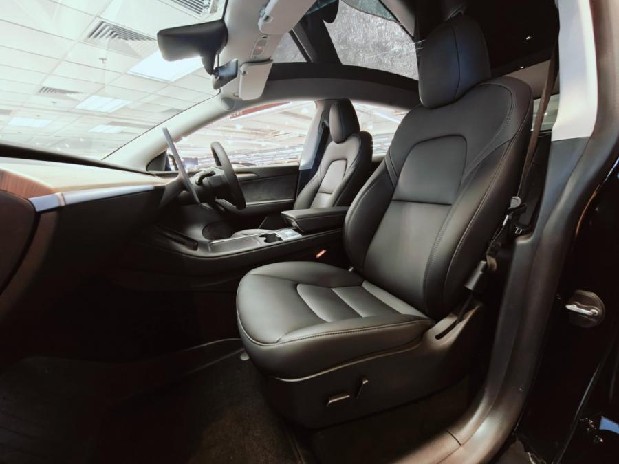 Model Y Long Range Dual Motor All Wheel Drive - Image 15