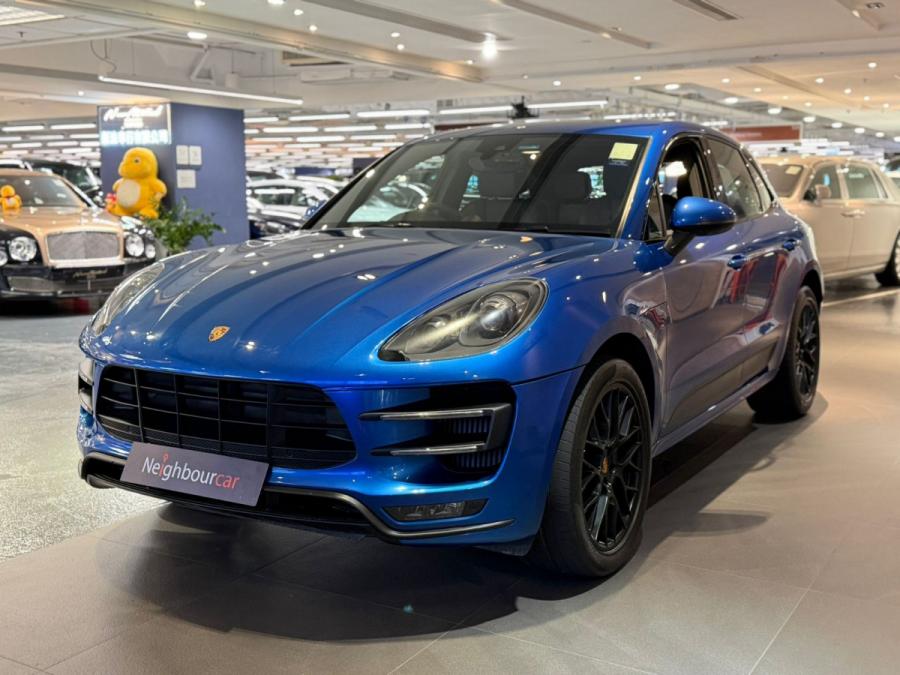 MACAN GTS - Image 3
