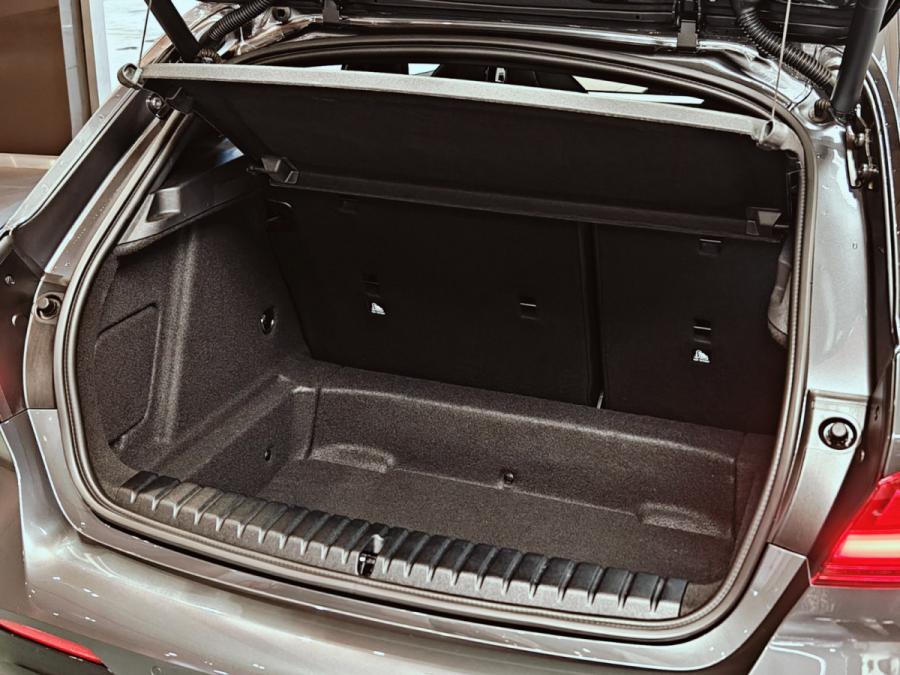 118iA M Sport Edition (F40) - Image 15