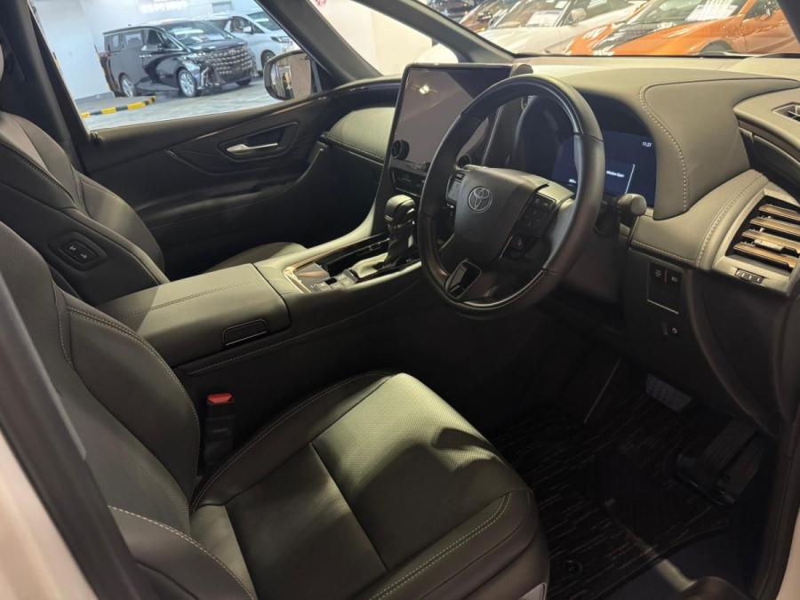 Alphard 2.5 Z - Image 3