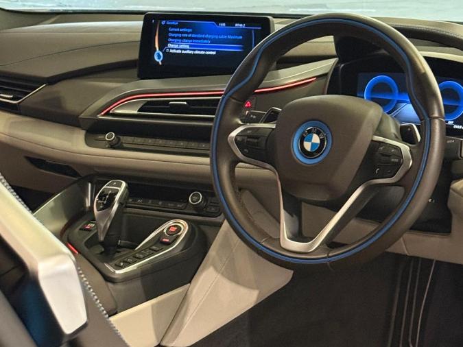 I8 - Image 3