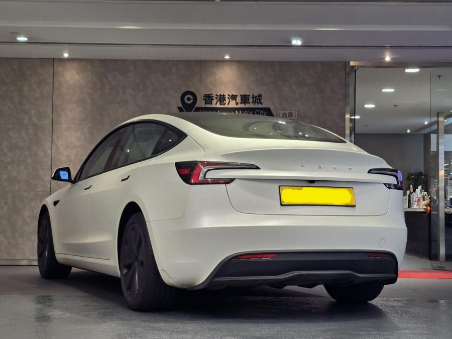 MODEL 3 RWD - Image 3