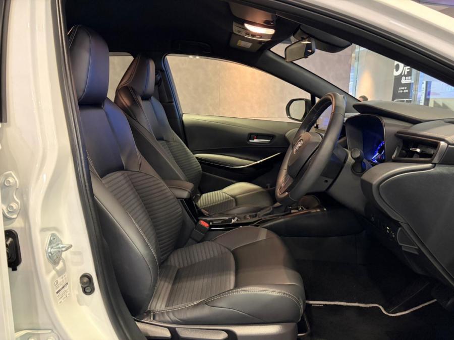 COLROLLA TOURING HYBRID WXB - Image 6