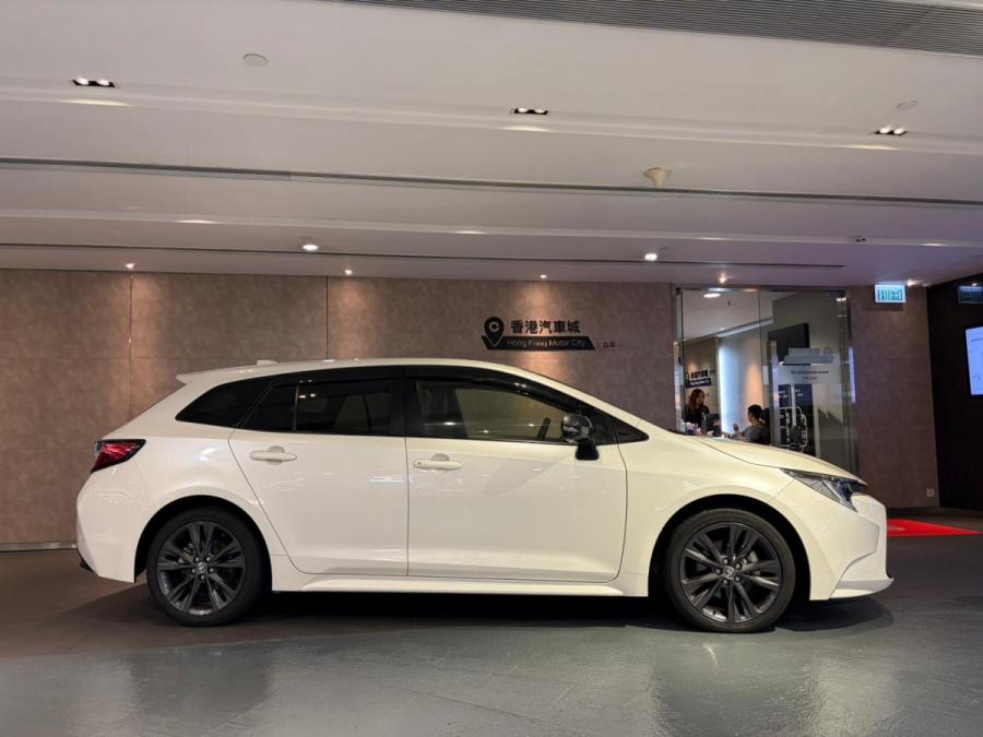 COLROLLA TOURING HYBRID WXB - Image 3
