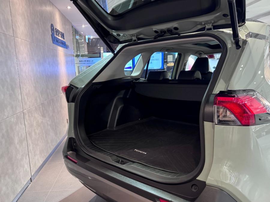 RAV4 DELUXE - Image 10