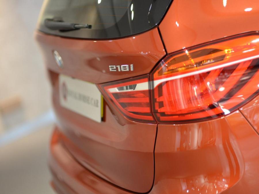 218i GRAN TOURER F46 - Image 4