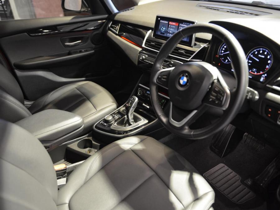 218i GRAN TOURER F46 - Image 16