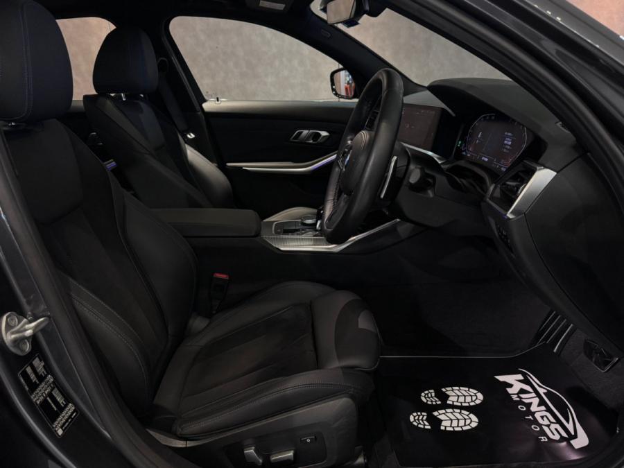 320IA M SPORT EDITION - Image 3