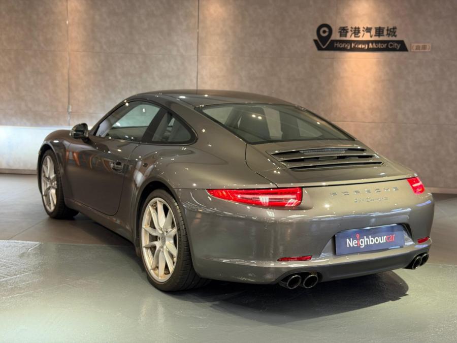 911 CARRERA COUPE - Image 2