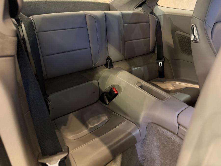 911 CARRERA COUPE - Image 11