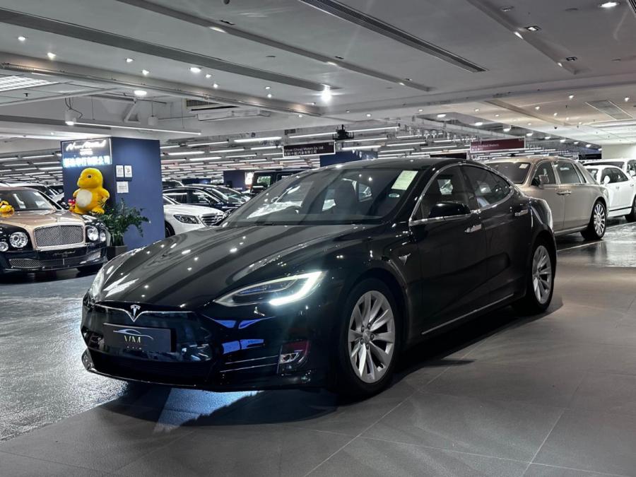 Tesla Model S 90D - Image 2