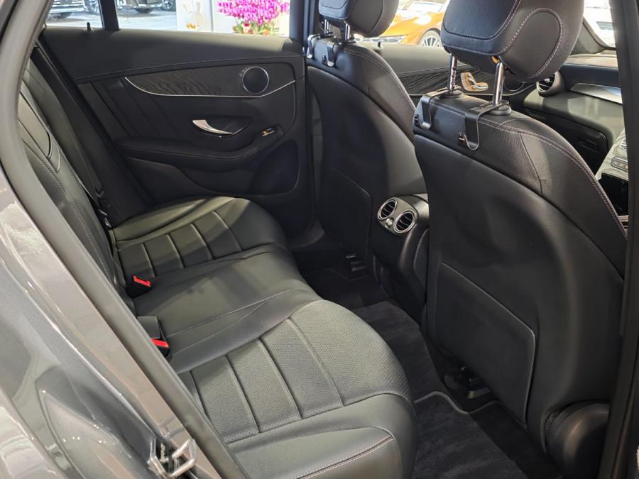 GLC300 COUPE FACELIFT - Image 7